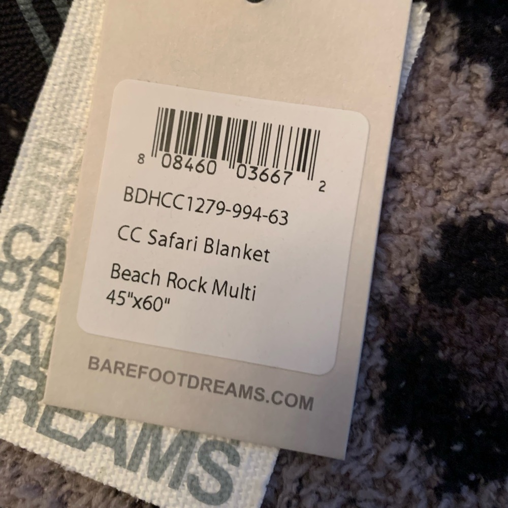 ✨2 X Host Pick✨New Barefoot Dreams CozyChic Safari Throw Blanket - Picture 7 of 7
